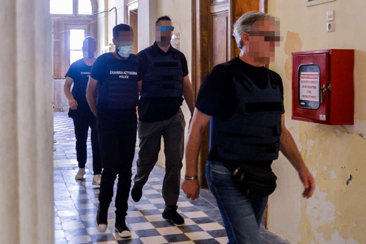 Σε κατ’ οίκον περιορισμό ο 41χρονος για τη δολοφονία της διασώστριας στη Σύρο – Επιμένει στην αυτοάμυνα