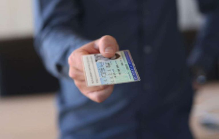 515 εκατ. ευρώ για τις νέες ταυτότητες – Το μεγάλο deal που αλλάζει τον ψηφιακό χάρτη του Δημοσίου