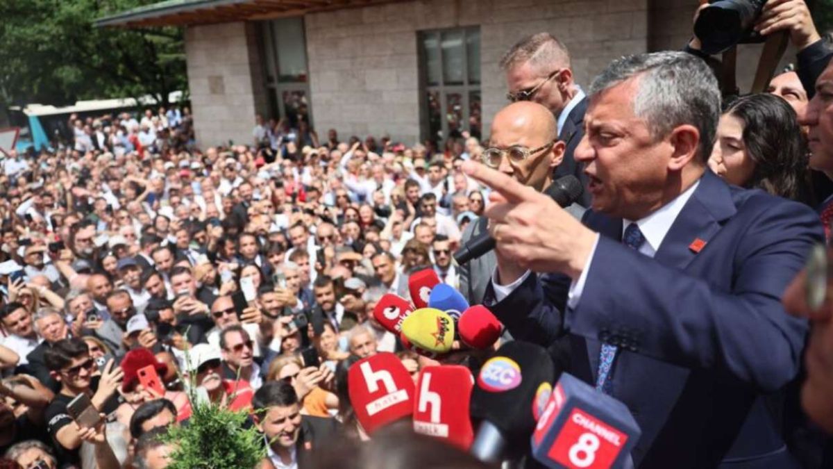 Νέα πολιτική ανατροπή στην Τουρκία: Ο Ερντογάν αποκτά νέο αντίπαλο, αλλά η μάχη μόλις αρχίζει
