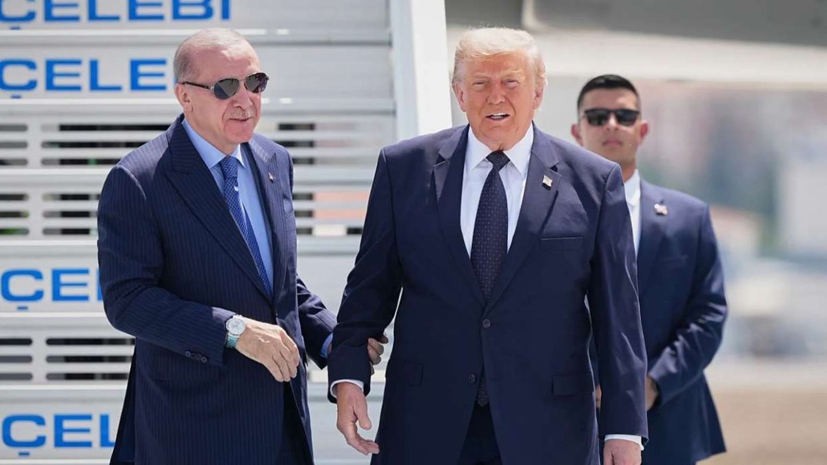 Τραμπ ανοίγει την πόρτα για F-35 στην Τουρκία – «Δεν βάζουμε κυρώσεις σε φίλους», είπε στον Ερντογάν