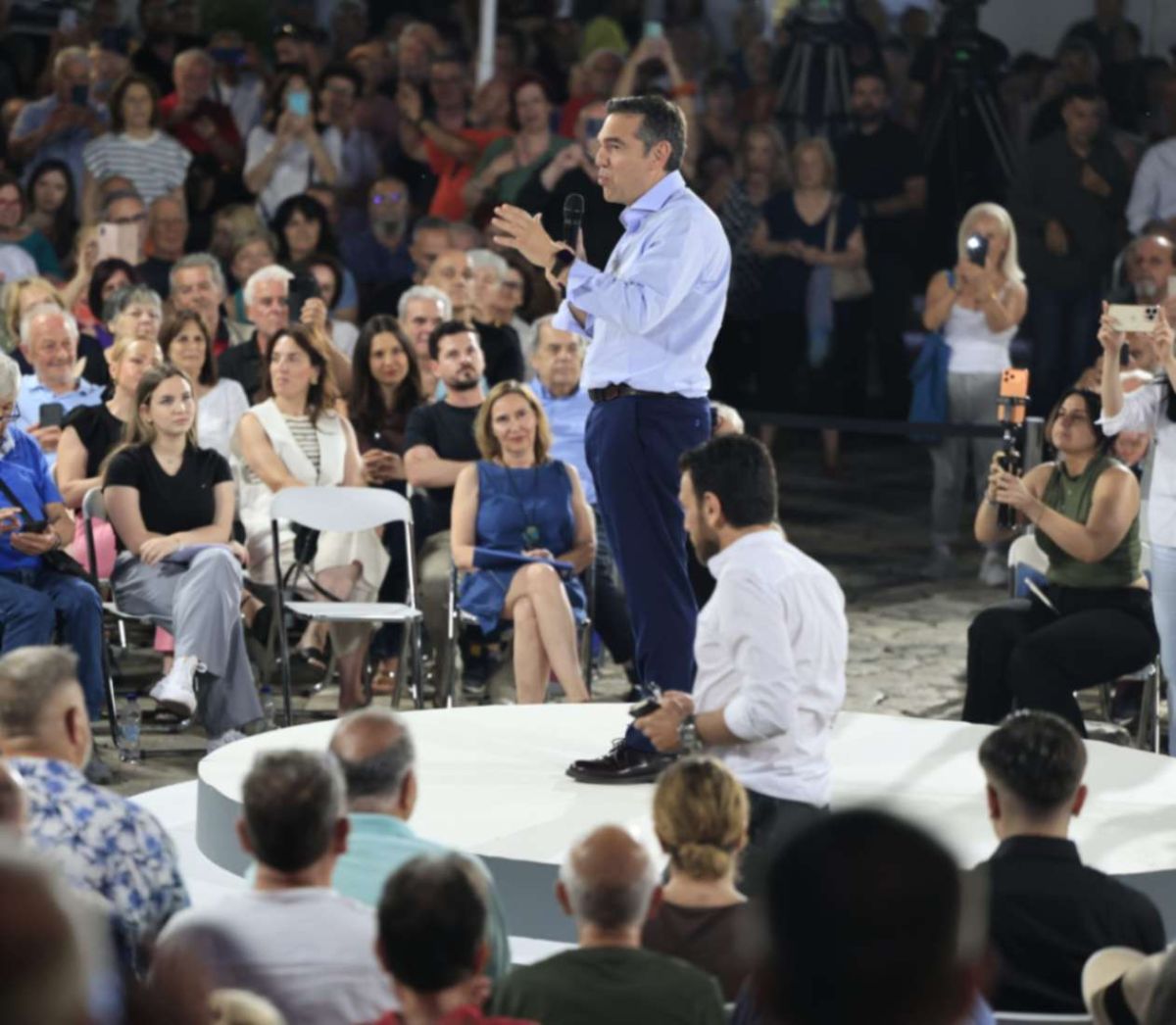 «Η ακρίβεια καίει, ο Μητσοτάκης ποστάρει»–Σφοδρή επίθεση της ΕΛΑΣ για τα καύσιμα και την κυβερνητική πολιτική