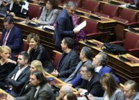 ΣΥΡΙΖΑ σε αποσύνθεση: Οι ανεξαρτητοποιήσεις φέρνουν τον Τσίπρα μπροστά στο πιο δύσκολο πολιτικό τεστ