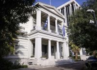 «Σήμα επανεκκίνησης για το Κυπριακό» –Αθήνα και Λευκωσία στοιχίζονται πίσω από την πρωτοβουλία Γκουτέρες