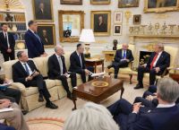 Τραμπ κρατά αποστάσεις από Νετανιάχου ενώ η εκστρατεία «μπάζει»–Τι κρύβεται πίσω από τη σιωπηρή ψυχρότητα