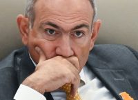 Ρωσικό τελεσίγραφο στην Αρμενία: «ΕΕ ή Μόσχα μέχρι τον Δεκέμβριο» – Απειλές για πετρέλαιο και φυσικό αέριο