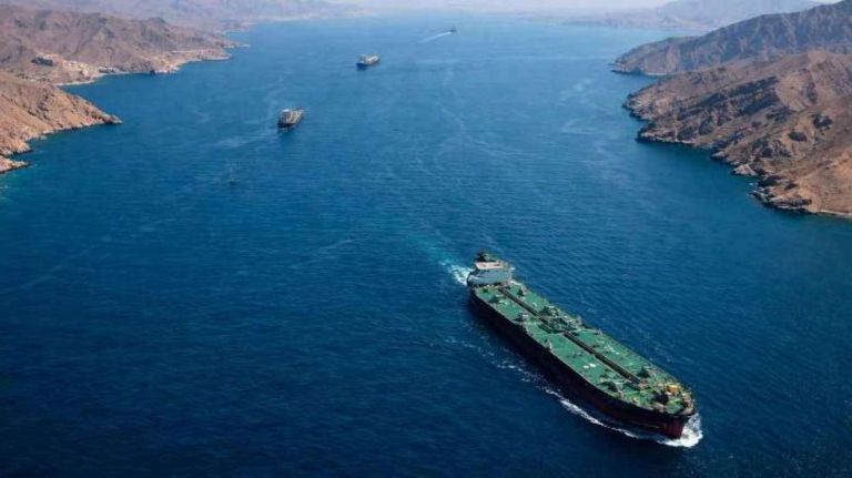 Ο Τραμπ κηρύσσει «οικονομικό πόλεμο» στο Ιράν – Η Τεχεράνη απαντά με απειλές από τον Κόλπο έως την Ευρώπη