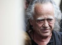 “Εφυγε” ο σπουδαίος ηθοποιός Νίκος Καλογερόπουλος σε ηλικία 74 ετών