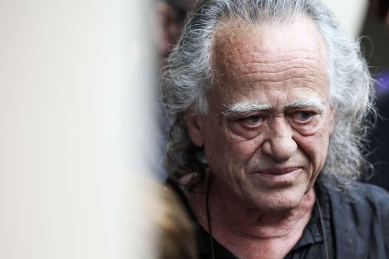 “Εφυγε” ο σπουδαίος ηθοποιός Νίκος Καλογερόπουλος σε ηλικία 74 ετών