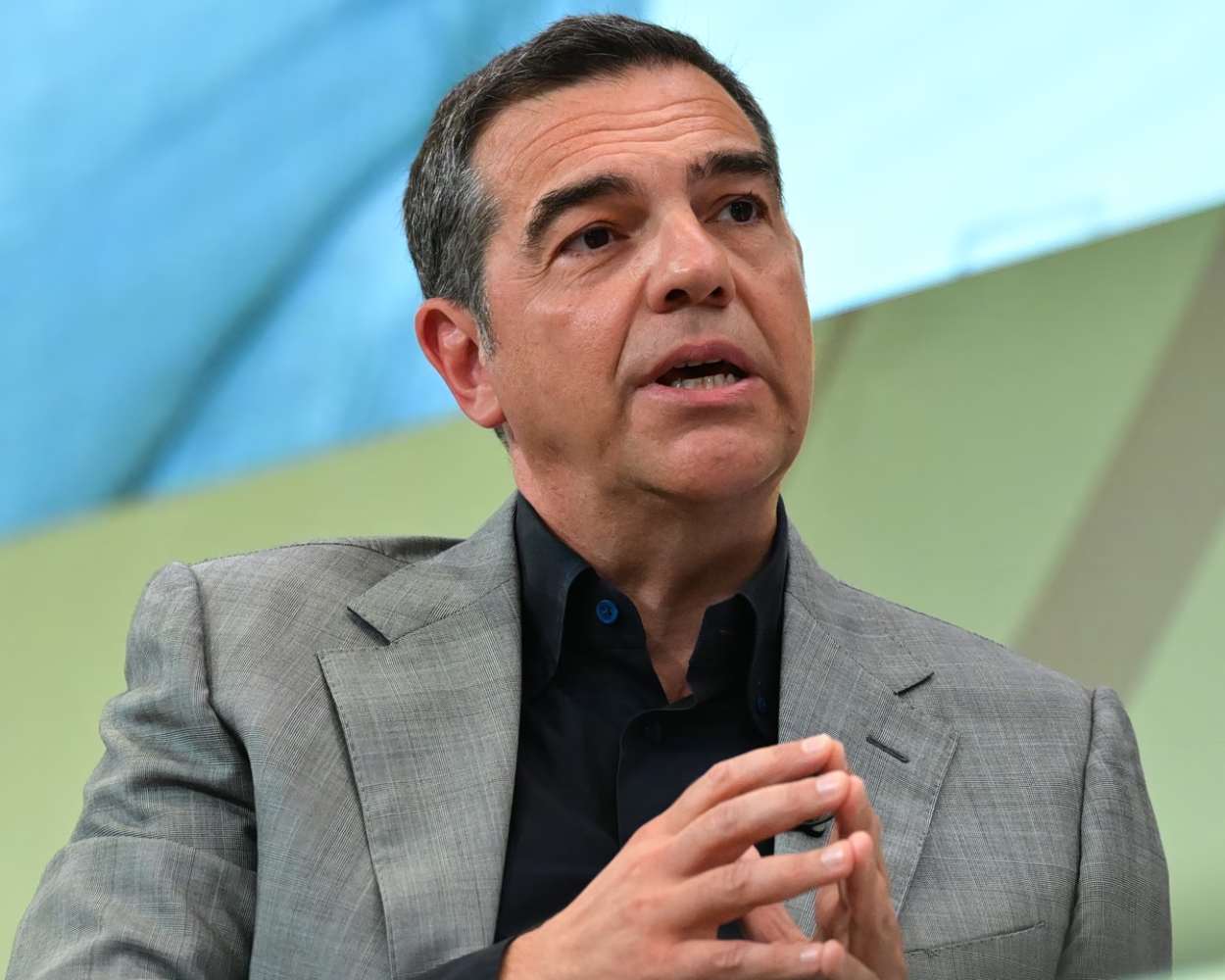 Aλ. Τσίπρας: «Η πολιτική είναι η τέχνη της διεύρυνσης του εφικτού»