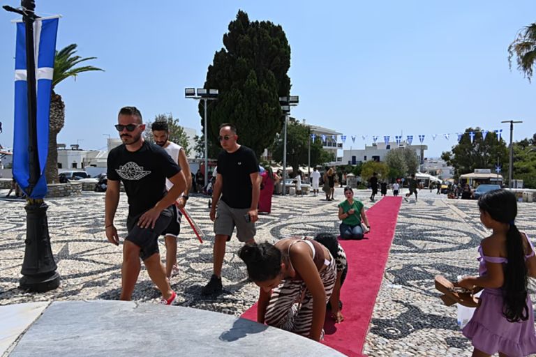 Δεκαπενταύγουστος στα Δωδεκάνησα: Τα έθιμα των νησιών