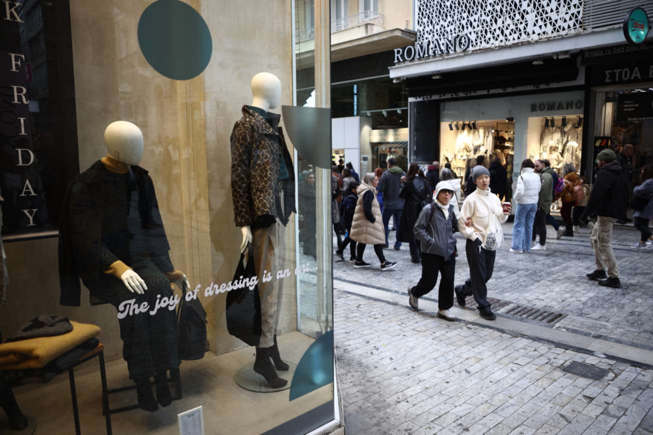 Λιανεμπόριο: Τζίρος πάνω από 20 δισ. – Οι Έλληνες «ρίχνονται» στα μεταχειρισμένα