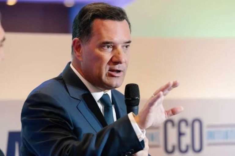 Ο Άδωνις απαντά για τον «Άγιο Σάββα»: «Κανένα ογκολογικό χειρουργείο δεν ακυρώθηκε»