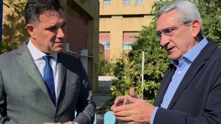 Άδωνις–Χατζημάρκος κατά της «Συμμορίας της Μιζέριας»: «Μόνο αν παραδίδεις, έρχονται τα λεφτά»
