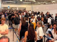 Ουρές,καθυστερήσεις,χαμένες πτήσεις: «Εφιάλτης» με το νέο σύστημα–Αναμονή, χάος και στο «Βενιζέλος»