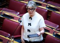 Ακρίτα: «Γιατί η Προεδρία της Δημοκρατίας είναι εκτός Διαύγειας;» – Ο ΣΥΡΙΖΑ ανοίγει θέμα διαφάνειας