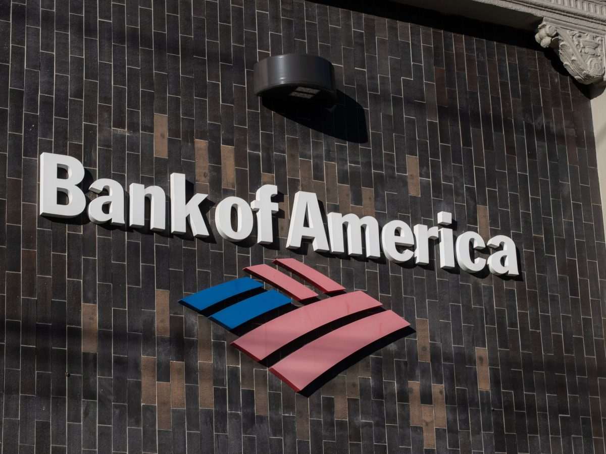 Bank of America:Ρίχνει 250 δισ.στη μάχη για AI και ενέργεια–Οι τράπεζες χρηματοδοτούν τη νέα βιομηχανική ισχύ