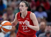 Κέιτλιν Κλαρκ: Η σταρ που αλλάζει το WNBA,έγινε παγκόσμιο φαινόμενο-«Αρνείται να γίνει θύμα» λέει η Αγαπηδάκη