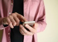 SMS απάτες: Τι να κάνετε αν απαντήσετε σε ύποπτο μήνυμα