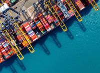 Ελληνικές εξαγωγές: Υψηλό τριετίας στα 27,6 δισ. ευρώ το πρώτο εξάμηνο του 2026