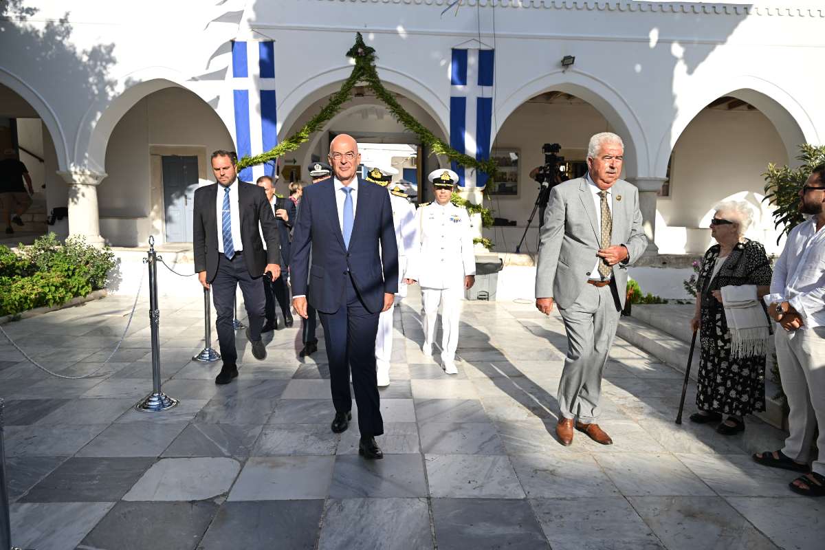 Με αιχμές προς την Άγκυρα το μήνυμα Δένδια: “Οι κανόνες Διεθνούς Δικαίου δεν είναι κείμενο κενό περιεχομένου”