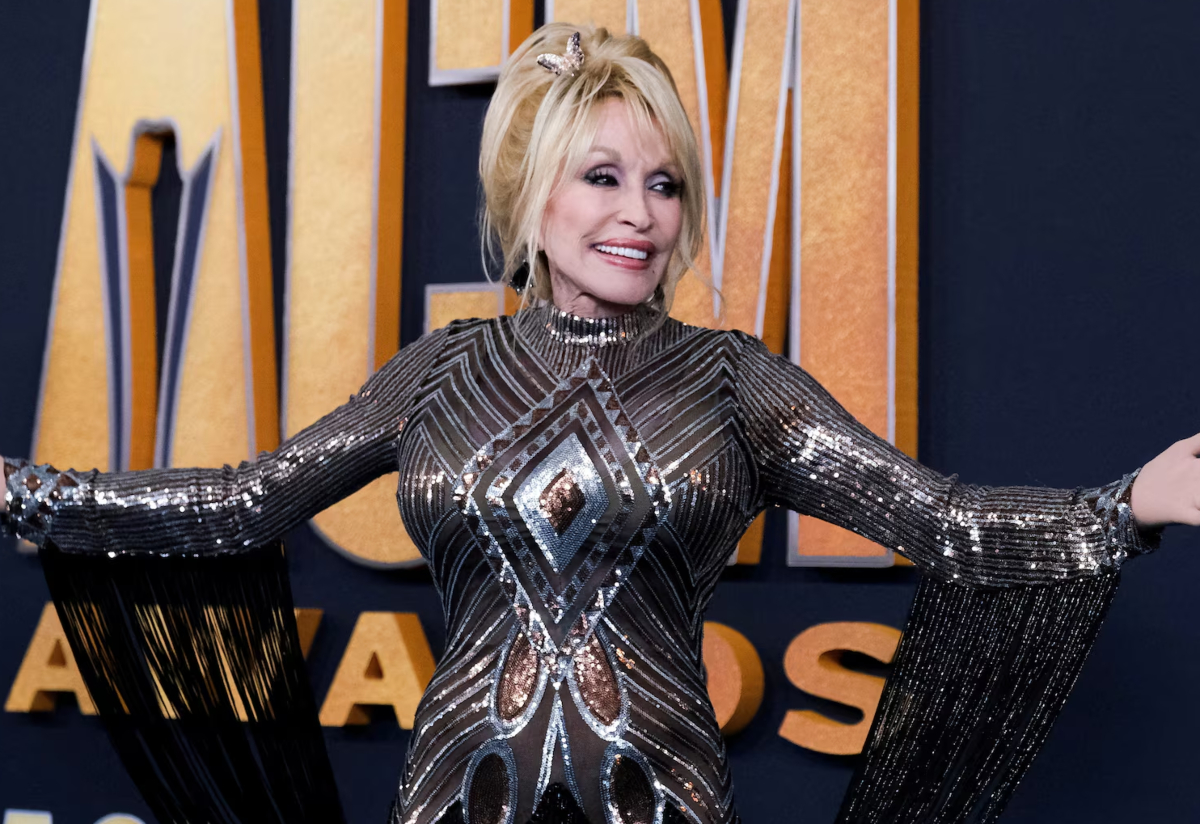 Η βασίλισσα της country μουσικής, Dolly Parton, έφυγε από τη ζωή στα 80 της