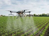«Βρυξέλλες: “Πράσινο φως” στα drones που ψεκάζουν»