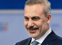 Ο Φιντάν προκαλεί ξανά για την Κύπρο: Βαφτίζει την κατοχή «ειρήνη» και ζητά δύο κράτη