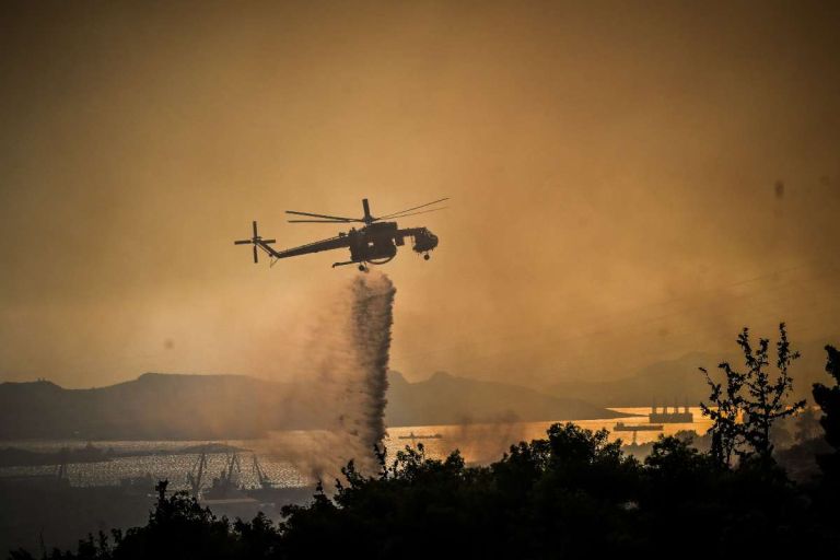 Συναγερμός για πυρκαγιές: Red Code σε περιοχές της Αττικής και της Εύβοιας