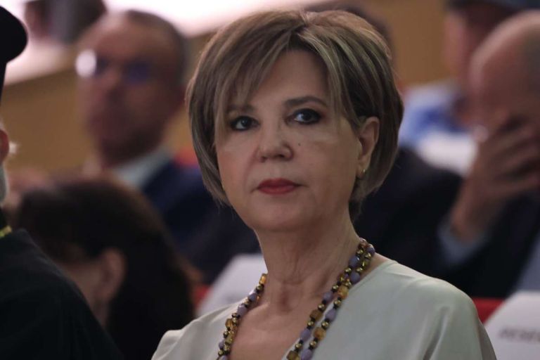 Γεροβασίλη: Οριστικό «διαζύγιο» με τον ΣΥΡΙΖΑ – Παραιτήθηκε και από αντιπρόεδρος της Βουλής