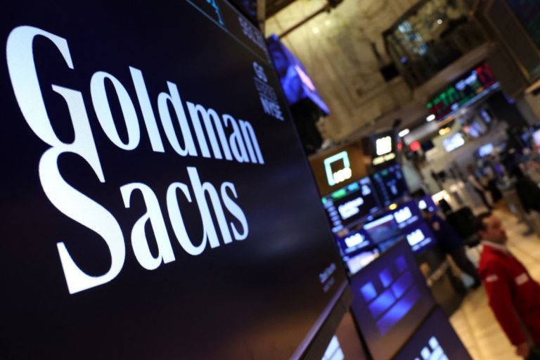Goldman Sachs: Πάνω από 1 τρισ. δολάρια οι παγκόσμιες επενδύσεις στην AI το 2026