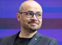 Νέα εποχή για την Google AI: Aποχωρεί κορυφαίος ερευνητής – O Ντέμης Χασάμπης σε θέση προέδρου