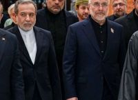 Συμφωνία για τα Στενά Ορμούζ ή νέα γεωπολιτική παγίδα; Ιράν, Ομάν και Τραμπ παίζουν με τις αγορές πετρελαίου