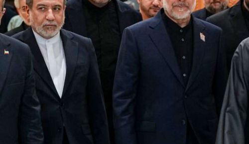 Συμφωνία για τα Στενά Ορμούζ ή νέα γεωπολιτική παγίδα; Ιράν, Ομάν και Τραμπ παίζουν με τις αγορές πετρελαίου