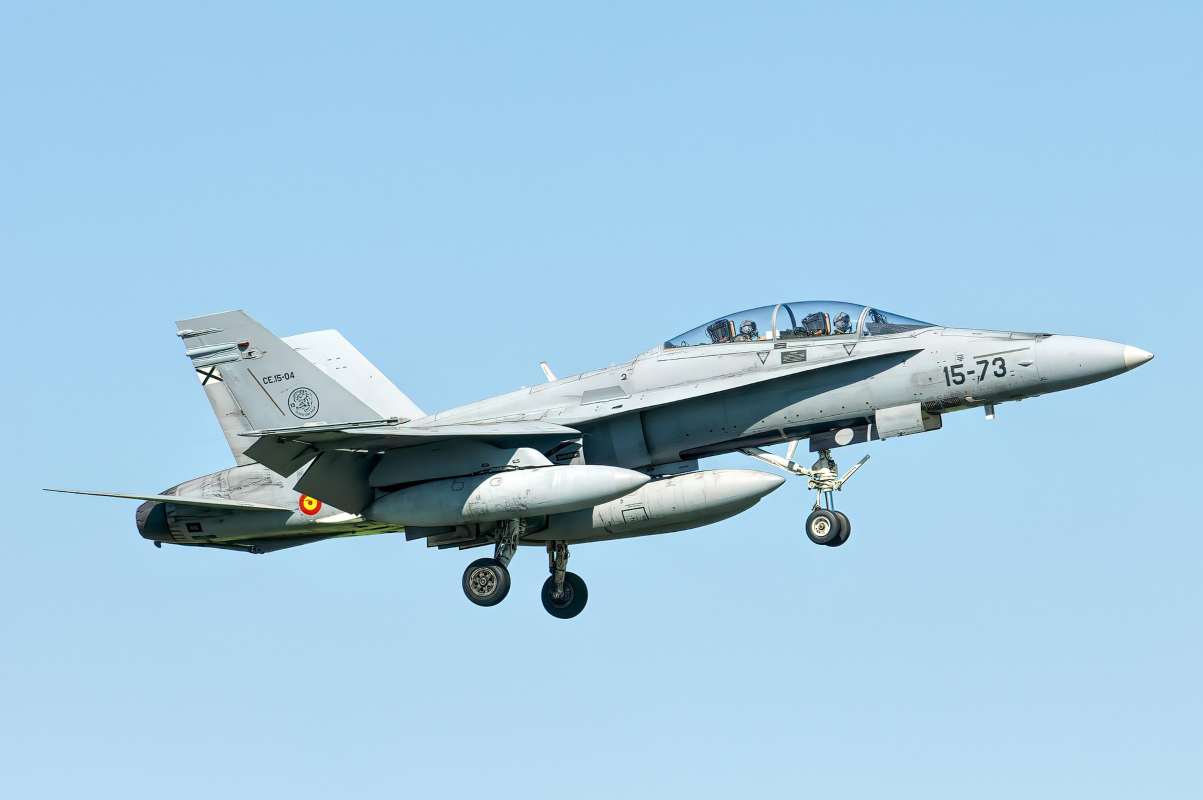 Ρουμανία: Δύο ισπανικά F-18 του ΝΑΤΟ κατέρριψαν ντρόουν κοντά στα σύνορα με τη Μολδαβία