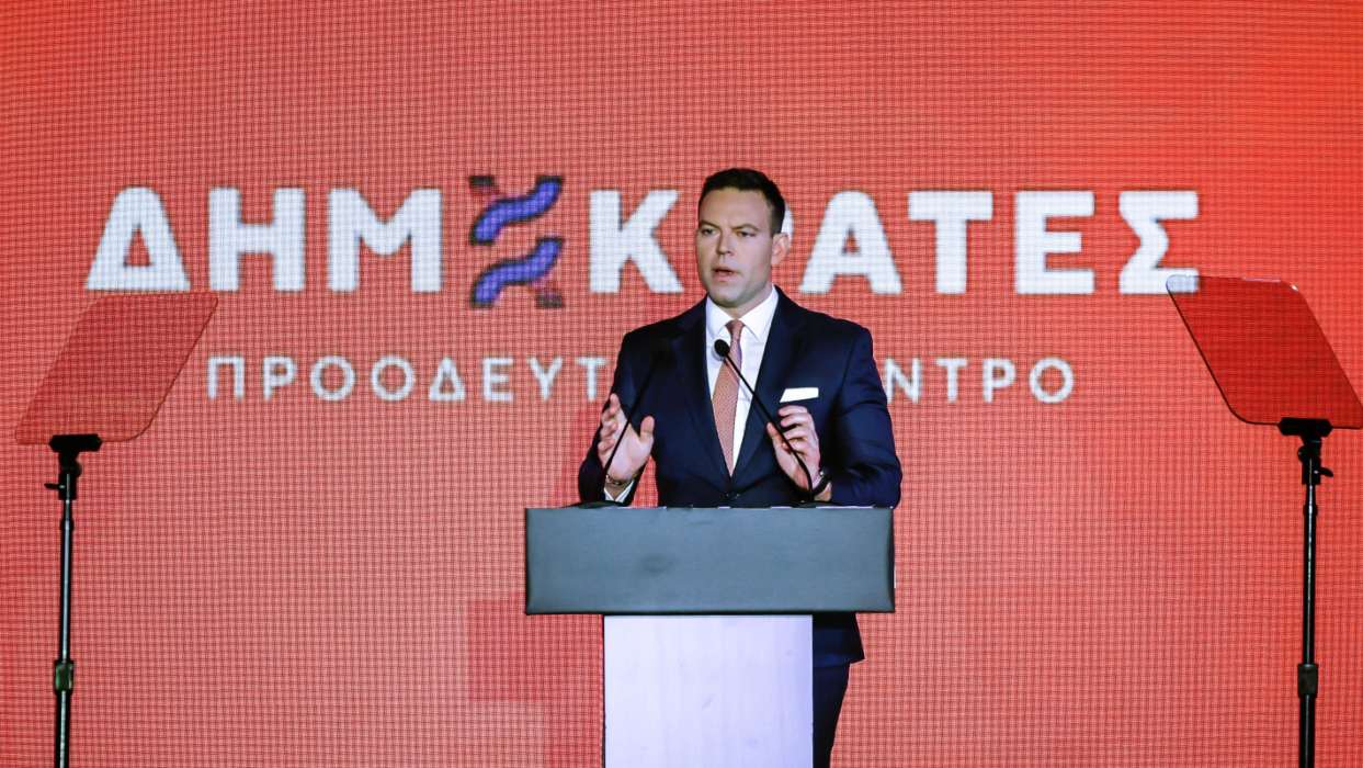 Κασσελάκης: «Η χώρα δεν πάει μπροστά με Τσίπρα και Μητσοτάκη» – «Νέα γενιά πολιτικών, νέα μορφή πολιτικής»