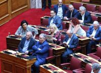 Ασφαλιστικό: Περισσότερες επιλογές ή περισσότερο ρίσκο στον εργαζόμενο;