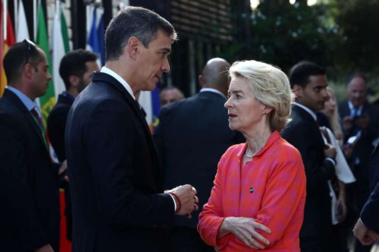 Η Θέουτα φέρνει την ΕΕ σε έκτακτη σύνοδο – Σένγκεν, υβριδικές απειλές και νέες γραμμές άμυνας στο τραπέζι