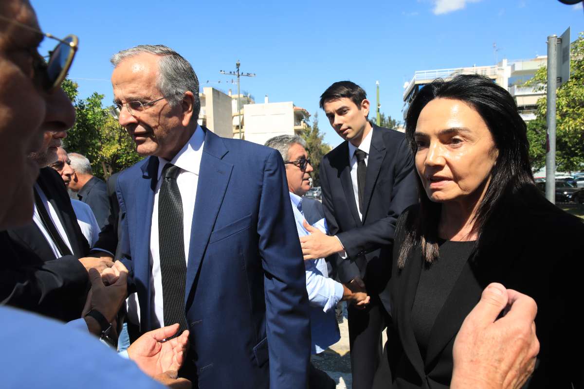 Λένα Σαμαρά: Σε κλίμα συγκίνησης το ετήσιο μνημόσυνο – Ποιοι ήταν εκεί