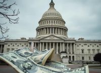 America’s $40 Trillion Debt Bomb: US Borrowing Surges at Historic Pace as Markets Send a Warning to Trump