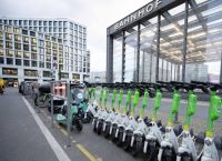 Ηλεκτρικά πατίνια: Πρόστιμο 2,67 εκατ. ευρώ σε Lime, Bird και Dott στη Ρώμη