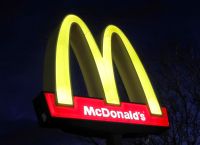 Fast food: Οι μεγάλες εκπτώσεις δεν φέρνουν πλέον πελάτες – Τι άλλαξε στις αλυσίδες