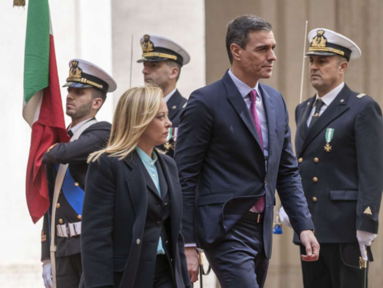Αντίποινα της Μαδρίτης: Η Ισπανία επιβάλλει συνοριακούς ελέγχους για τους ταξιδιώτες από Ιταλία