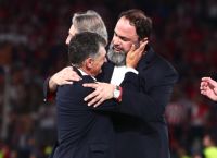 Ολυμπιακός: Μένει ο Μεντιλίμπαρ – «Συνεχίζουμε μαζί για να κατακτήσουμε τα πάντα»
