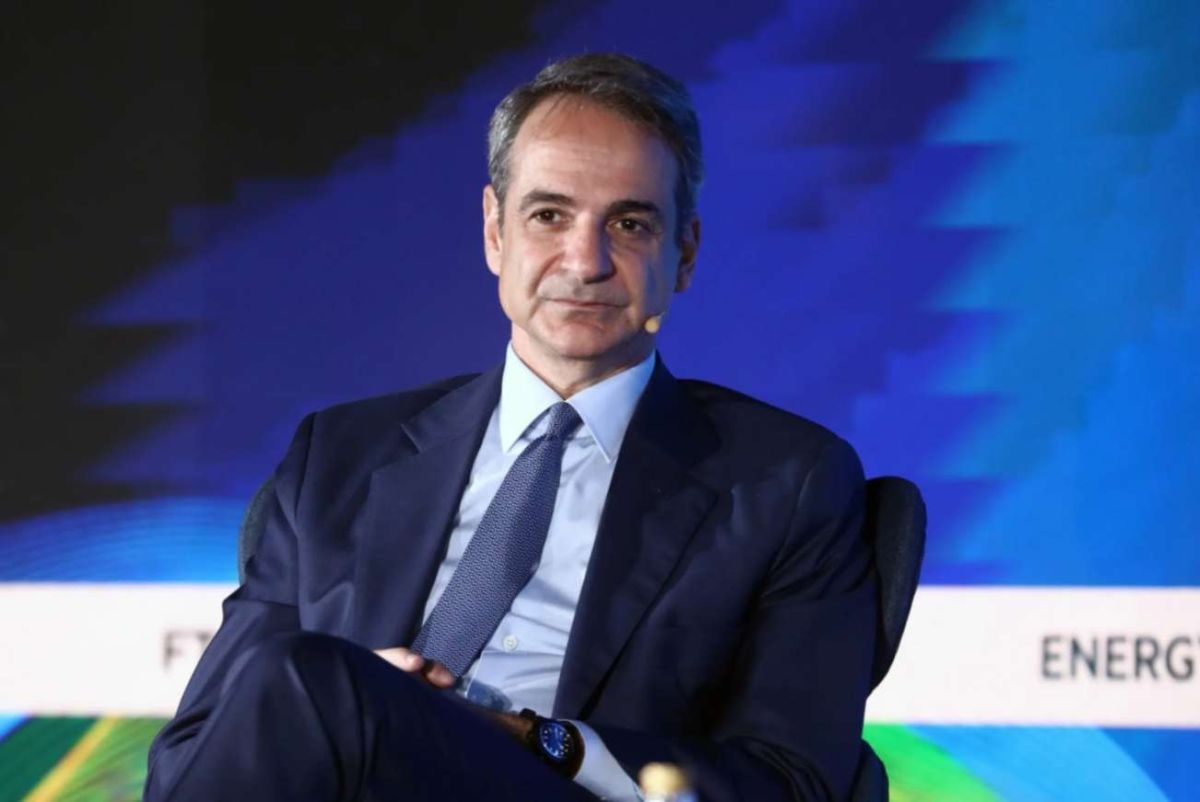 Καύσιμα πάνω από 2 ευρώ: Η κυβέρνηση κρατά την επιδότηση στο ντίζελ – Το μήνυμα Μητσοτάκη