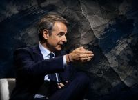 Ο Μητσοτάκης δεν είναι απλώς «Δεξιά»