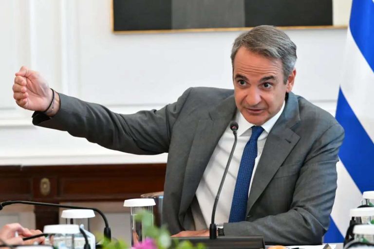 Μετά το «Ελλάδα 2.0»: Τα 23 δισ. της επόμενης ημέρας – ΑΠΕ, τουρισμός και νέα έργα στο Υπουργικό
