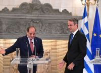 Μήνυμα στήριξης από τον Σίσι στον Μητσοτάκη: Η Αίγυπτος προσφέρεται να βοηθήσει την Ελλάδα για τις πυρκαγιές