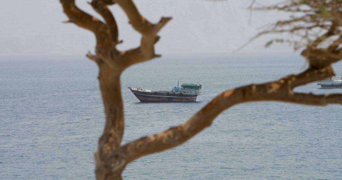 Πετρέλαιο: Γιατί οι αγορές δεν τρόμαξαν από το «Economic D-Day» του Τραμπ κατά του Ιράν