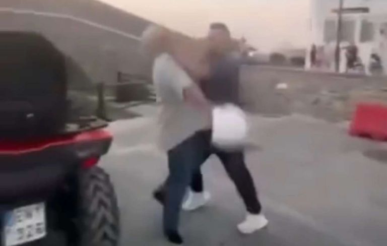 «Από σήμερα τελείωσε από την επιχείρηση»-Τι λέει ο εργοδότης οδηγού ταξί στην Πάρο που ξυλοκόπησε ηλικωμένο