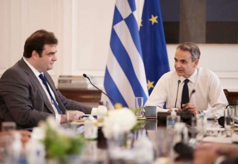 «14 μέτρα για να ξεκλειδώσουν τα σπίτια»: Το μεγάλο κυβερνητικό στοίχημα για ενοίκια, δάνεια και Golden Visa